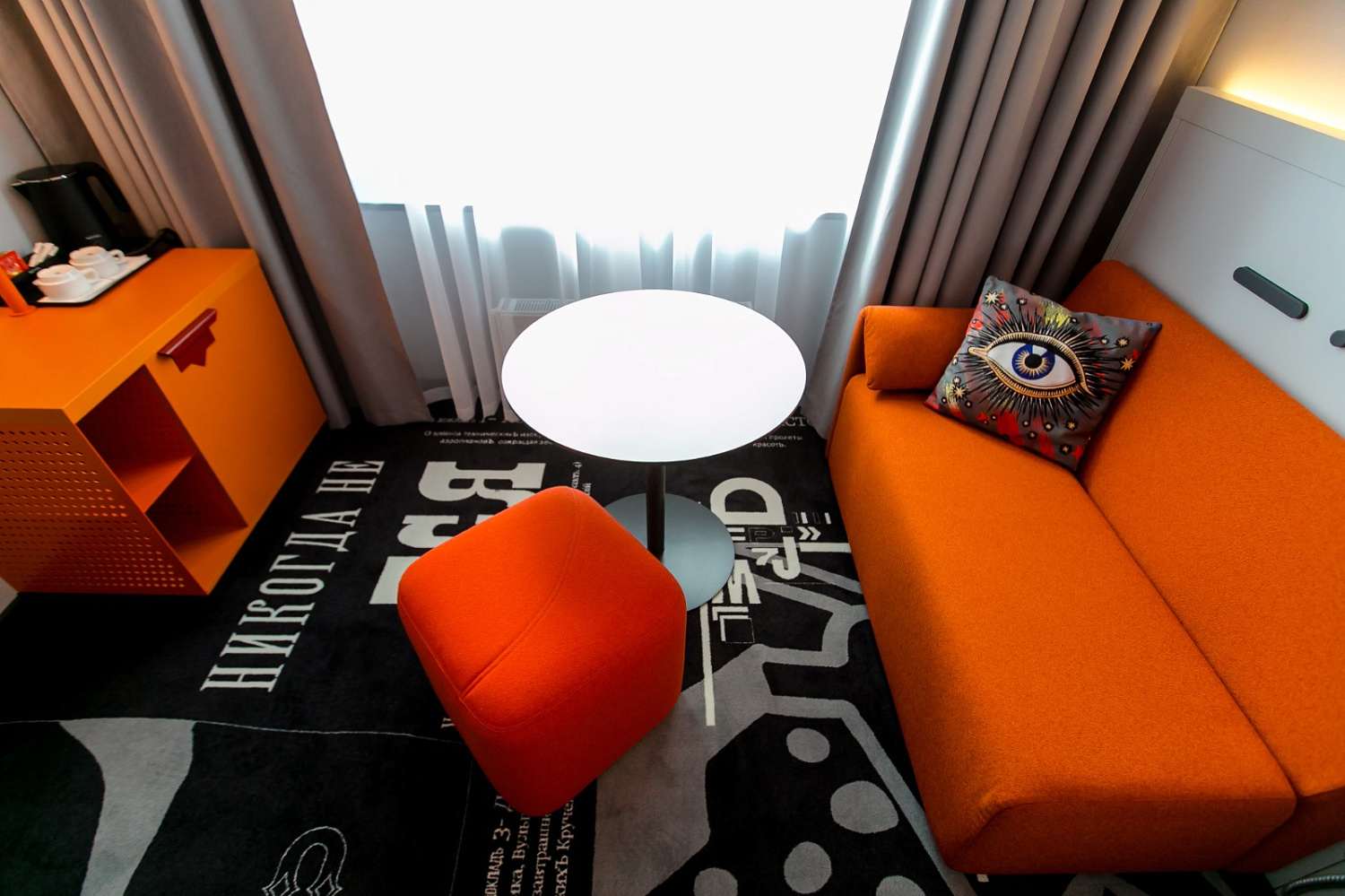 Как мы комплектовали сеть Ibis: от эскиза до монтажа